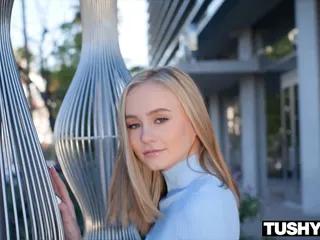 Sie liebt es anal und mehr gleichzeitig