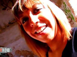 Tiefer und harter Sex für die heisse immobilienmaklerin