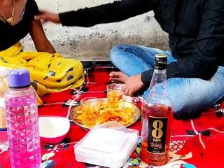 Sex zu Hause mit der indischen Schwester