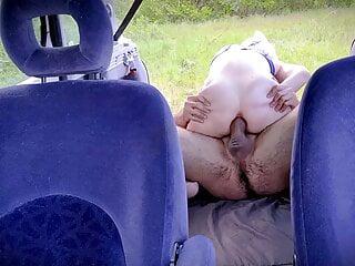 Analsex im Freien mit der blonden Krankenschwester