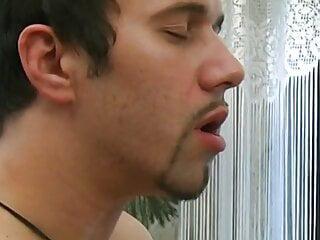 Die wunderschöne pamela Peaks in einer geilen Sexszene