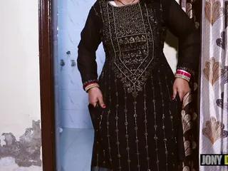 Die geile Fotze aus dem Osten Abi Grace beim harten Sex